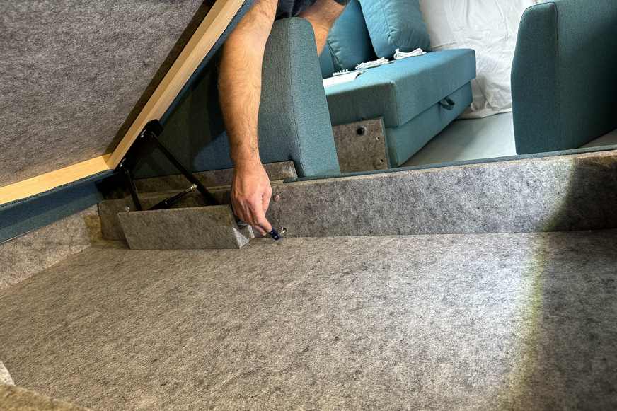 Assembling Bruno corner sofa
